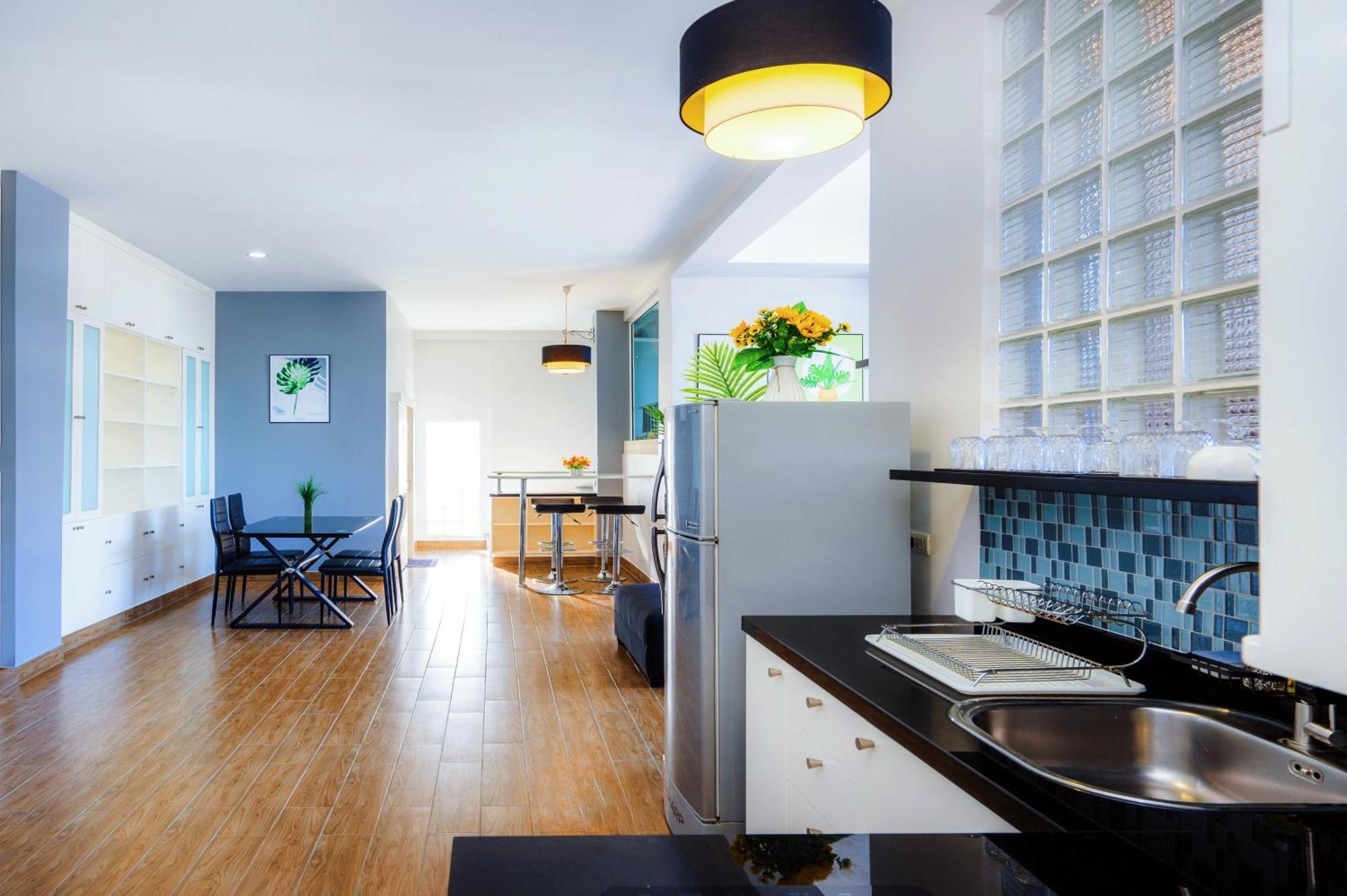 Hua Hin First - Happy Rent Apartment Room photo